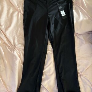 Fashion Nova Black capris